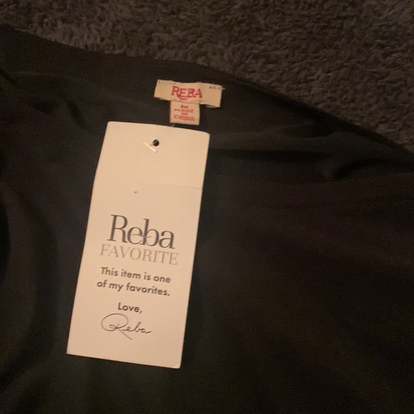 Reba Desert Road woman’s black blouse - Picture 6 of 9